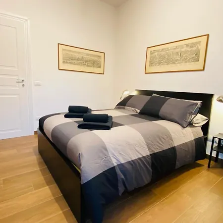 Pasteur 66 - Luxury In Apartment Rome